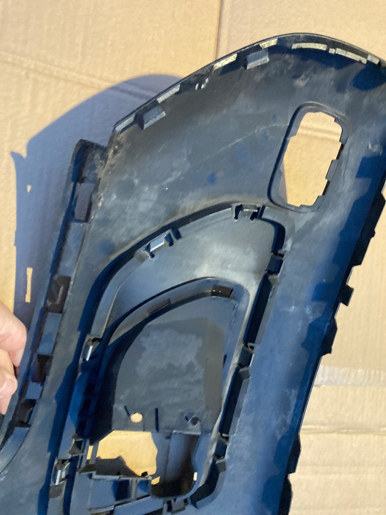 фото №8, Volvo xc70 бампер перед обшивка правый orygi.