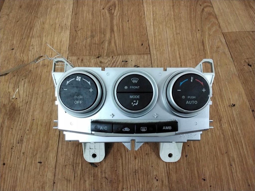 фото №1, Mazda 5 консоль панель керування вентиляція