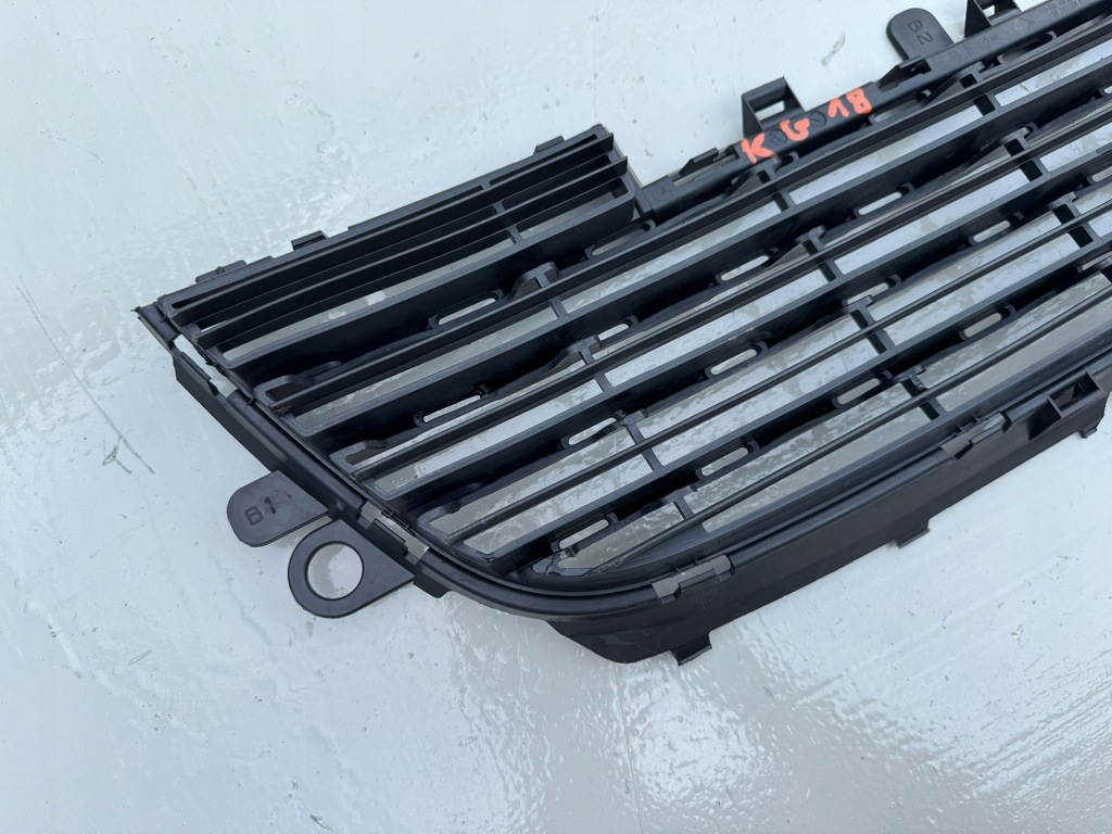 фото №9, Peugeot 2008 1 i 13-19r решётка бампера средняя перед передняя 9678059477