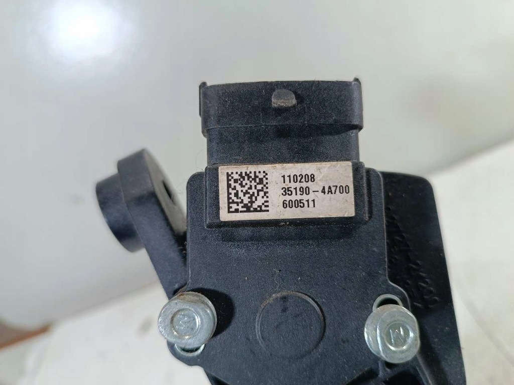 фото №8, Педаль газа потенциометр hyundai i20 1.1 crdi 35190-4a700