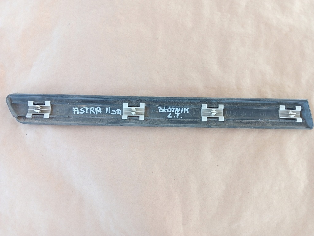 фото №2, Молдинг крила лівий задня astra ii coupe 3d