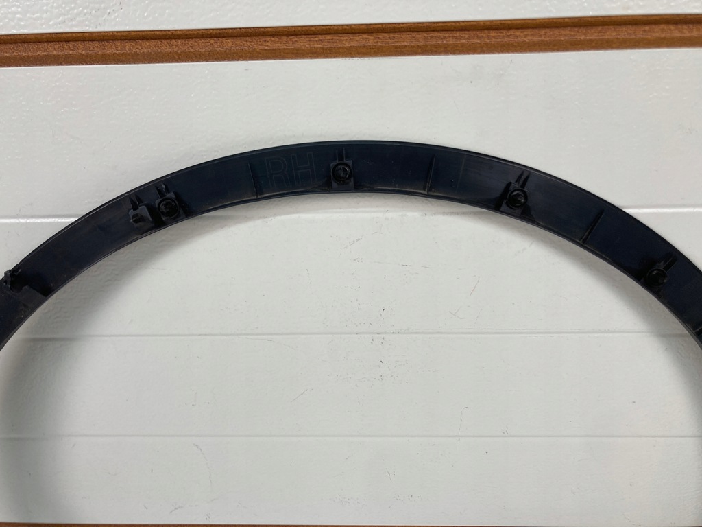 фото №7, Молдинг крыла правого передний tesla y