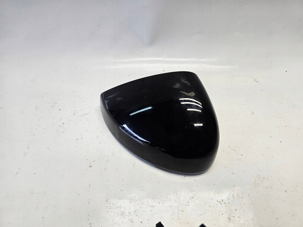 Дзеркало volvo ex30 праве 2023 - 15 pin pinów європа в Україні