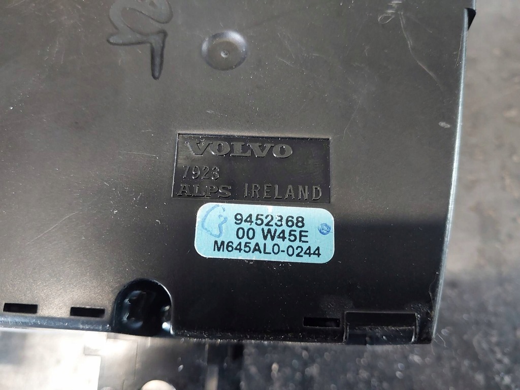 фото №7, Панель кондиционера volvo s60 9452368