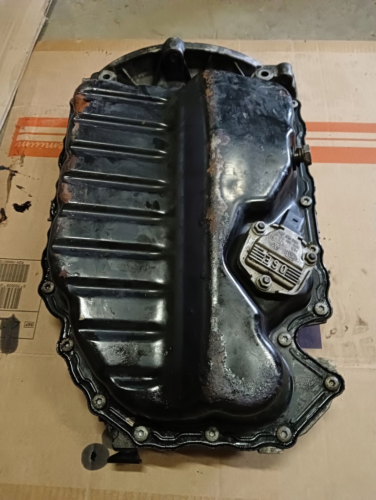 фото №1, Піддон масляна комплектна насос, піддон 06j103600e