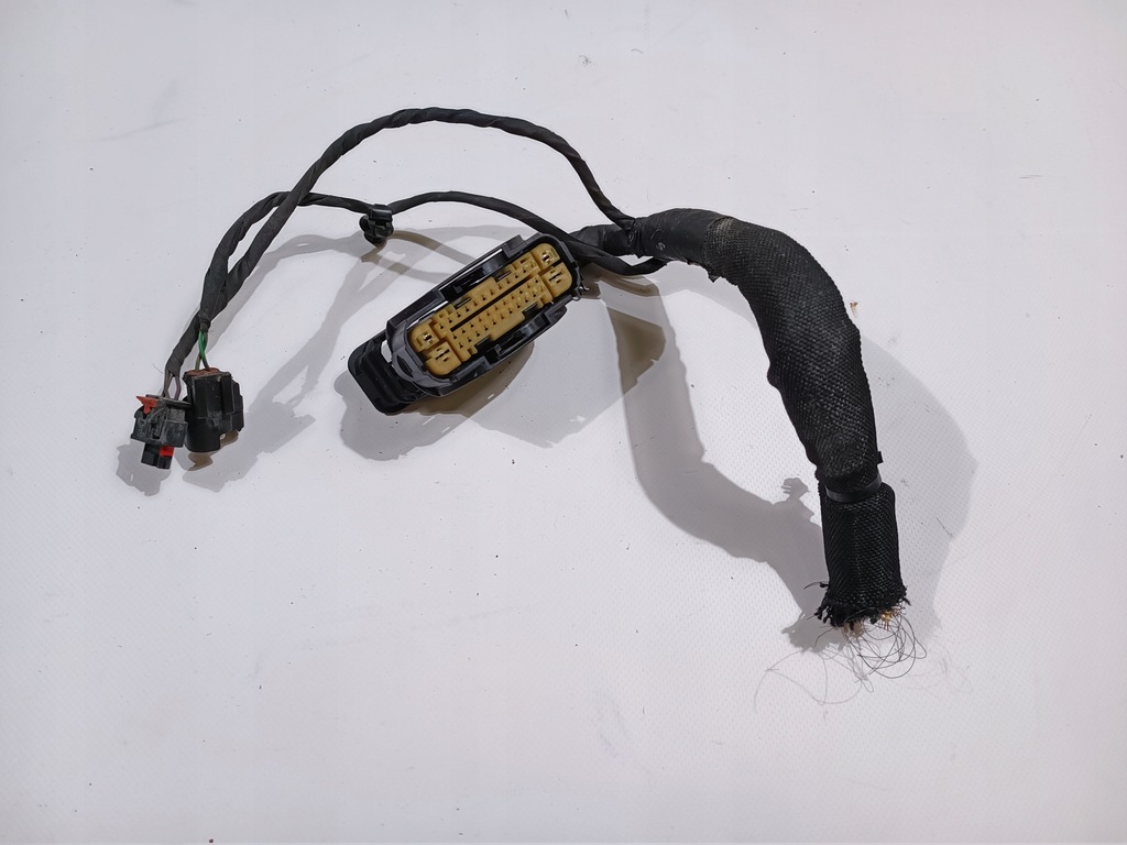 фото №1, Штекер колодка насоса abs dodge durango 2014-