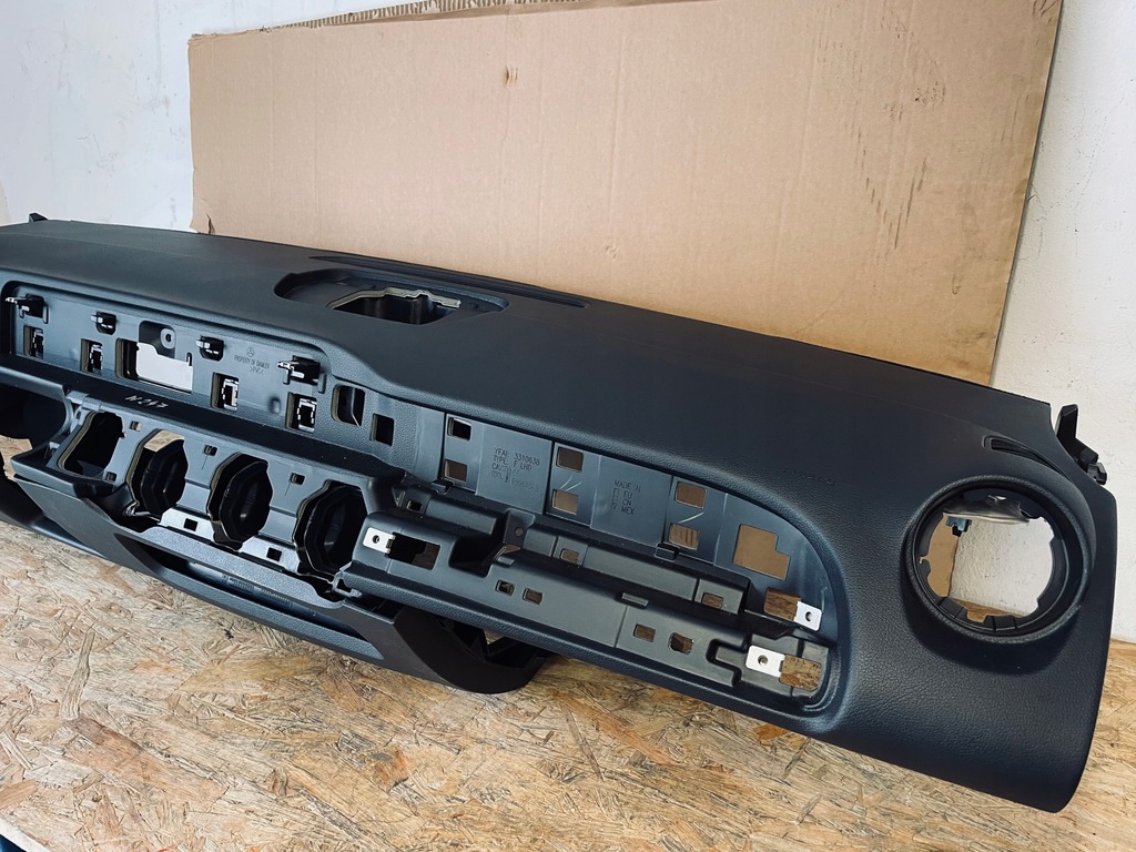 фото №4, Консоль подушка безопасности mercedes glb x247