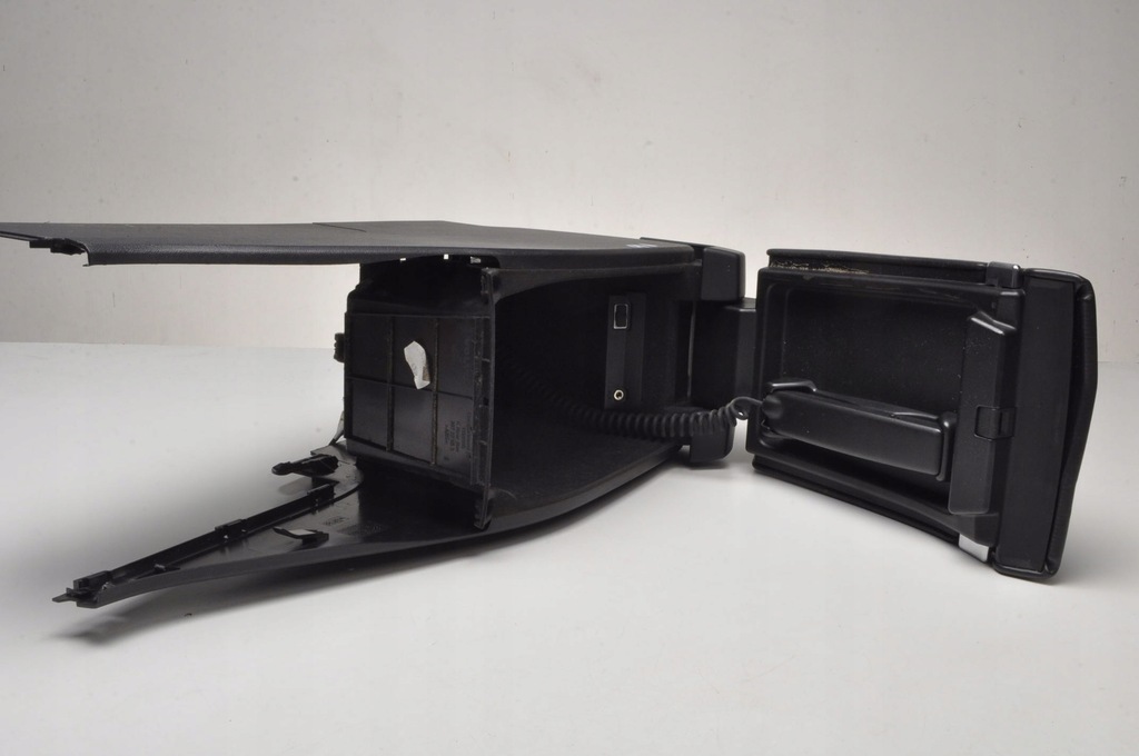 фото №8, Volvo s80 ii v70 iii подлокотник 30722553 телефон