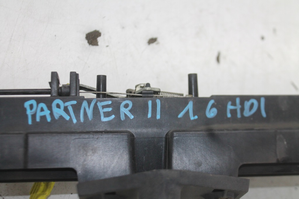 фото №5, Усилитель балка замок berlingo ii partner ii 08-12 1.6 hdi 9680544280