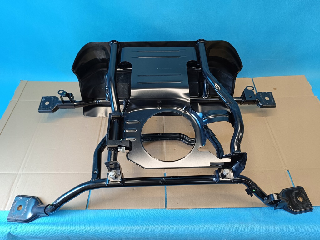 фото №15, Audi q3 f3 sportback 1.4 tfsi e 2024r кронштейн na бак топлива 5qf201055a