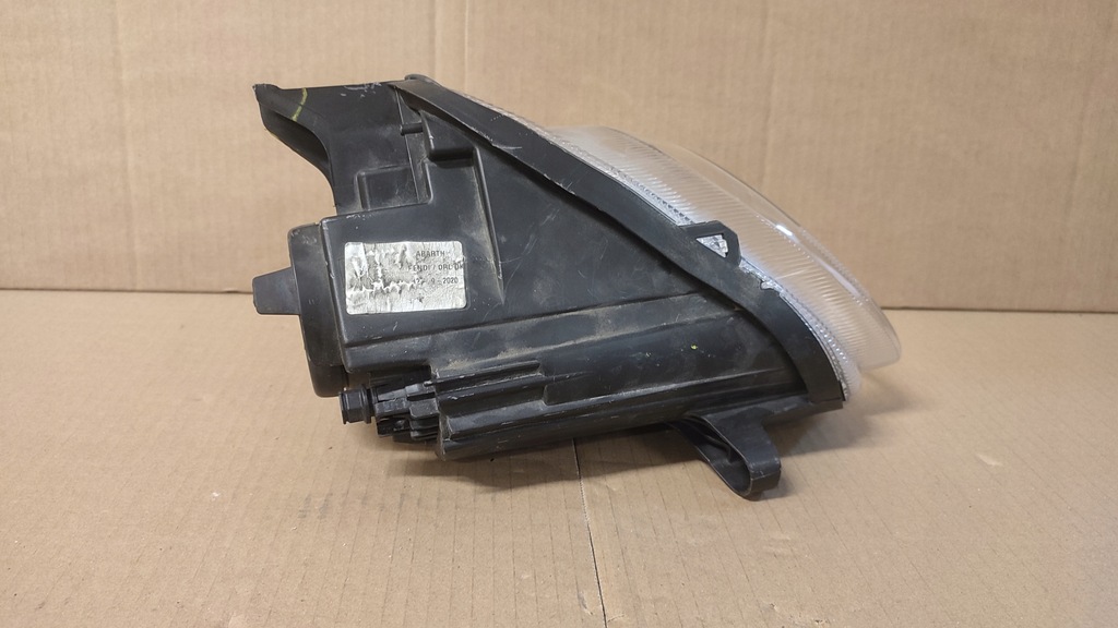 фото №6, Fiat 500 противотуманная фара левый перед 52034211