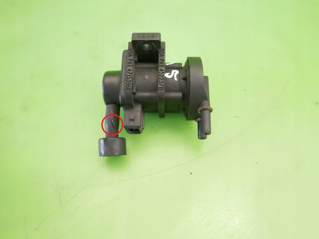 фото №3, Клапан вакууму alfa romeo 145 1.9td ar33601