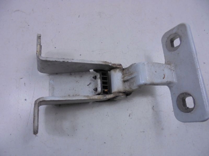 фото №11, Dacia dokker петля дверь задняя правый верхний