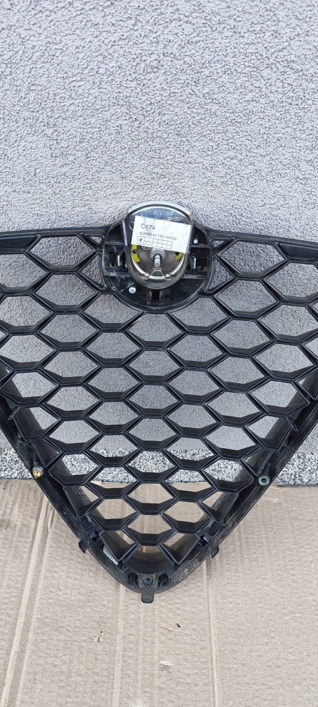 Решітка радіатора alfa romeo giulia карбон 156119585 решітка радіатора радіатора Доставка