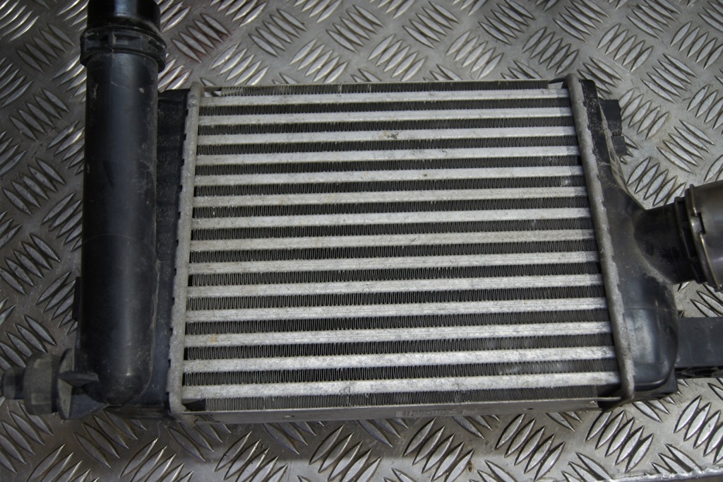 фото №4, Интеркулер с проводом sandero ii 144963014r