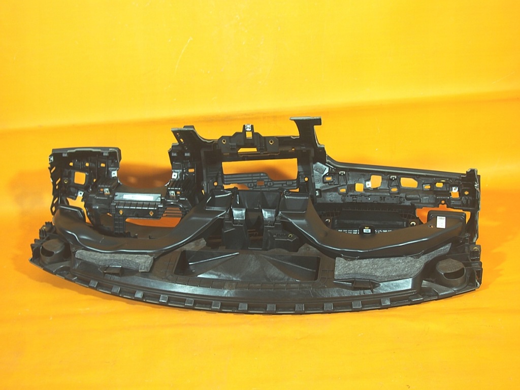 фото №11, Audi q3 83a 14km приборная панель приборная консоль оригинал 83b857001