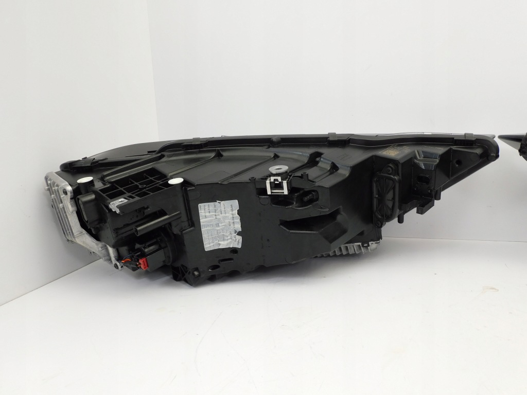 Audi a8 d5 4n рестайлинг  фара левая или правый  америка led в Украине