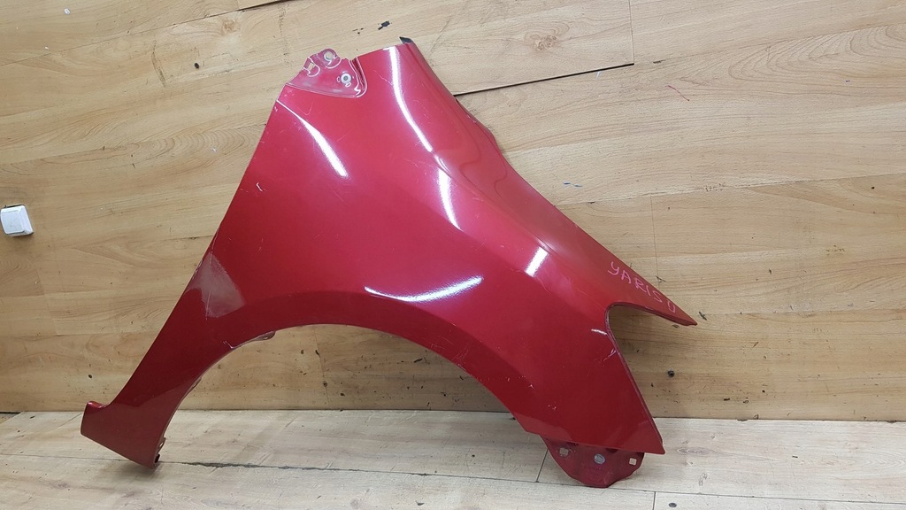 фото №1, Крила перед передній правий toyota yaris ii