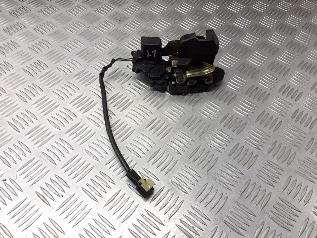 фото №1, Замок дверь левый задняя kia shuma ii 2pin