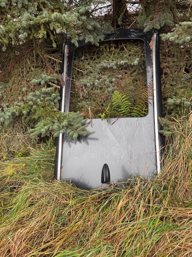 фото №1, Bmw5 f11 крыша люк панорама