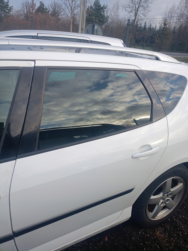 фото №1, Дверь левый задняя peugeot 407 04-11 ewpb