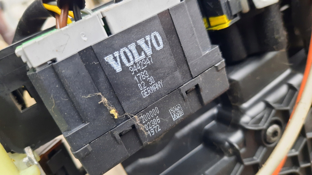 фото №11, Каркас сиденье левый перед 8664226 volvo s80 98-06r