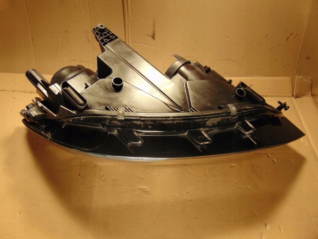 фото №7, Лампа ліва перед vw touran iv 5tb941005a europa