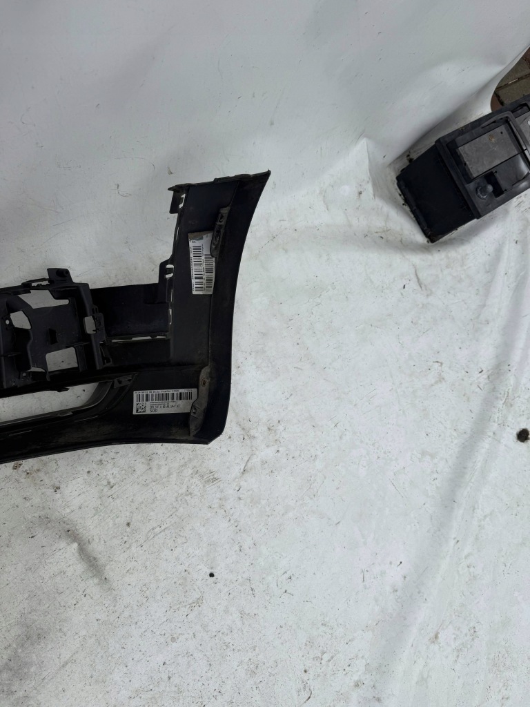 фото №14, Audi a4 allroad 8w0807061 спойлер бампер молдинг перед передний