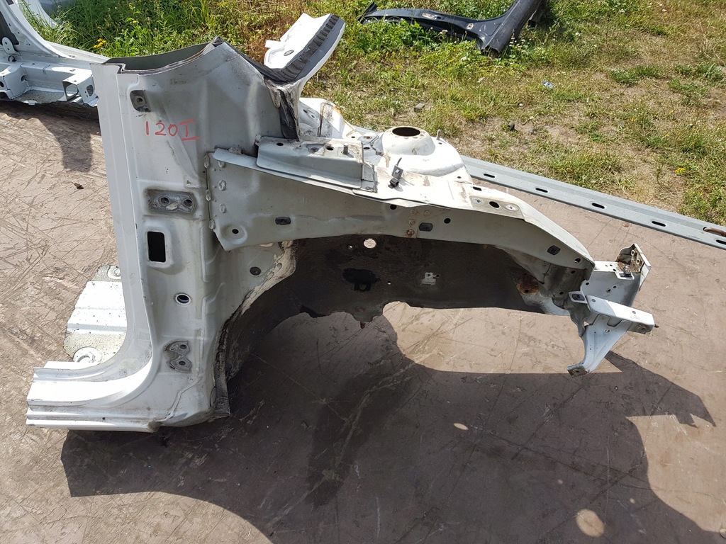 фото №1, Hyundai i20 lift чверть лівий правий перед 12-14r