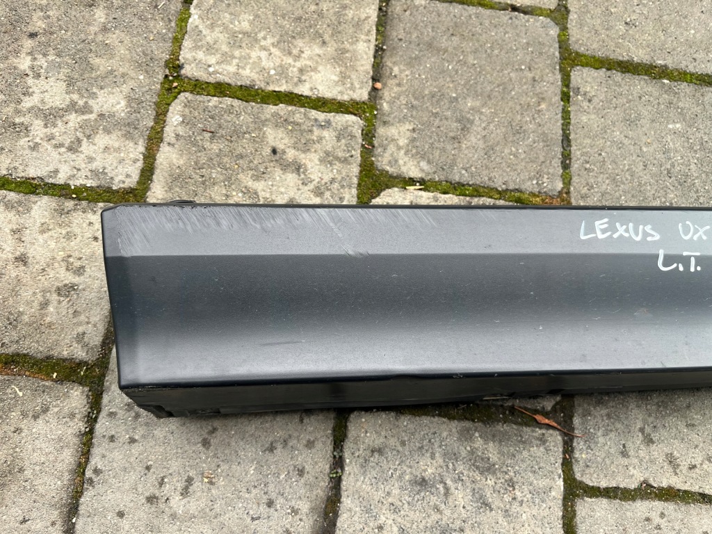 Lexus ux 250h 200h молдинг двері лівий задній Ціна