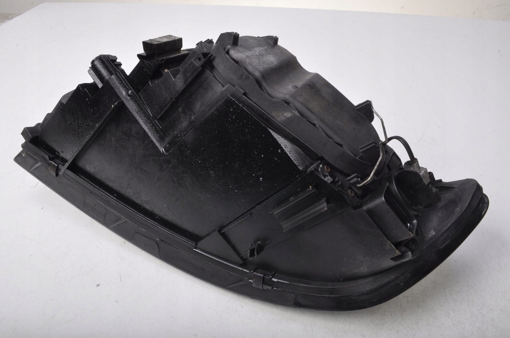 фото №10, Volvo s40 ii лампа правий перед 30698874 europa