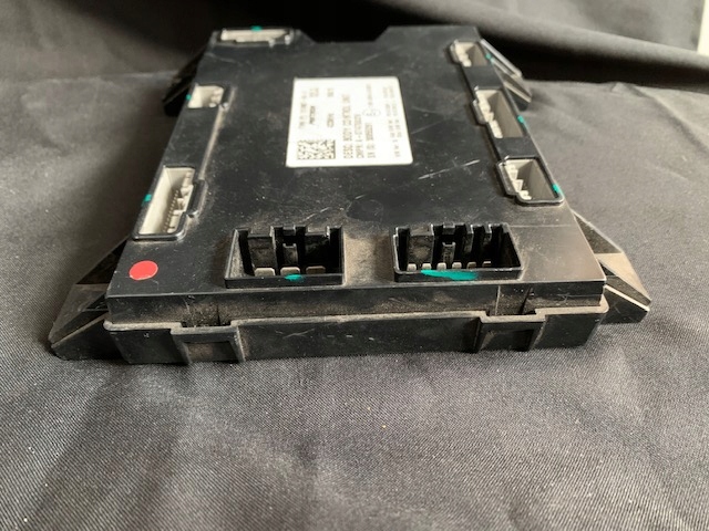 Tesla s модуль bcm кузов управление unit 1010907-00-d в Украине