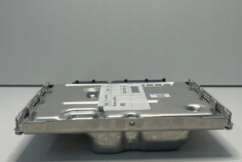 фото №10, Бортовий комп'ютер двигуна vw t-roc a11 05e907309bn бензиновий 110kw 2024