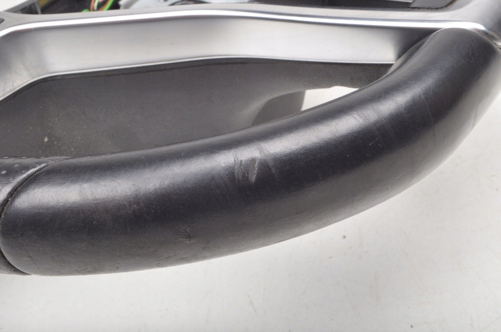 фото №10, Mercedes w212 воздуховод кожаный многофункциональный лепестки переключения