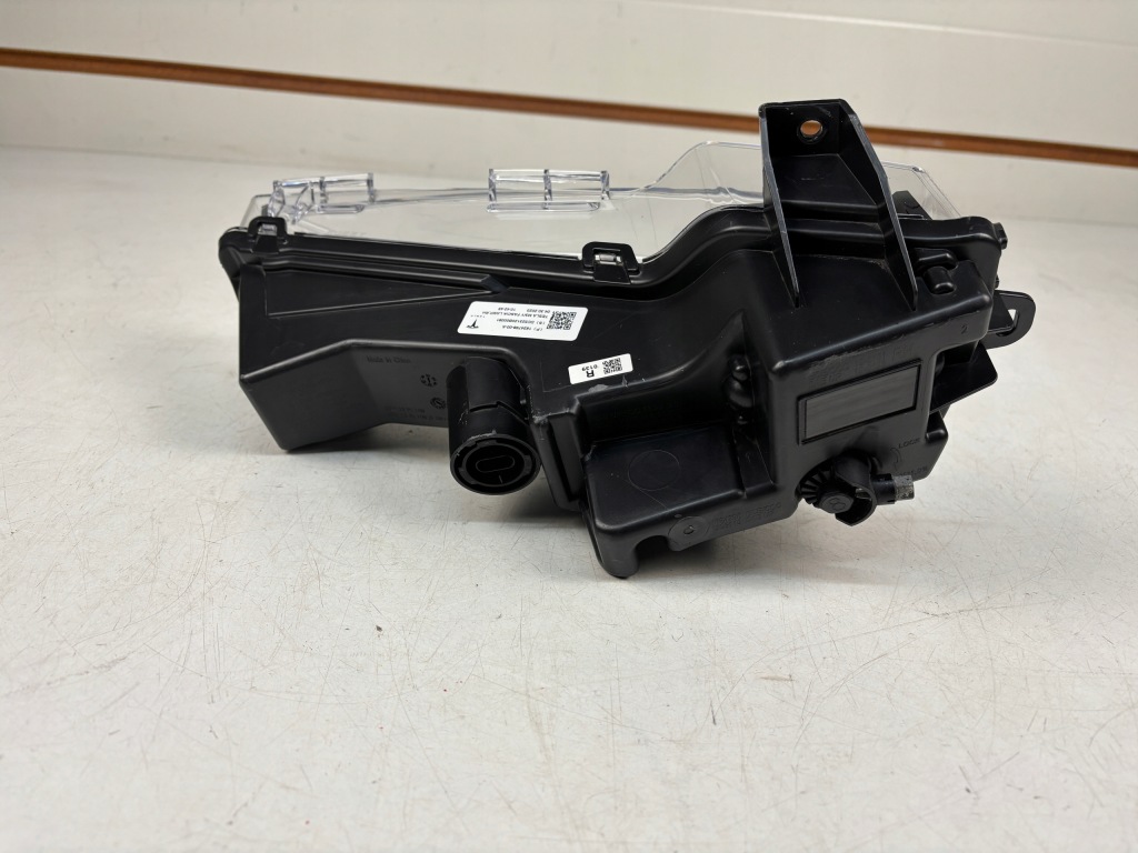 Протитуманна фара led drl tesla 3 рестайлінг  y 1624798-00-a гарний Київ