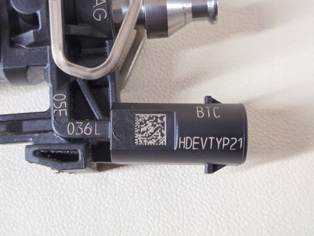 фото №10, Инжектор топлива форсунка 1.5 tsi бензин seat arona fr lift 2024r 9.032km