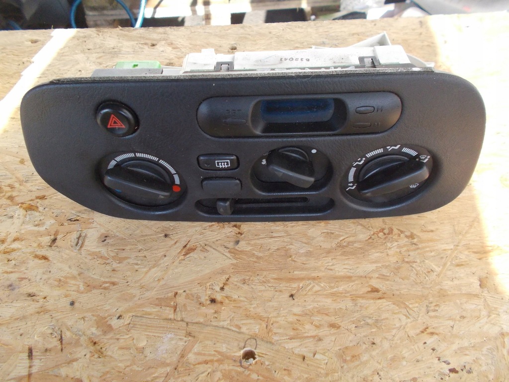 фото №1, Панель керування вентиляція lancer vi