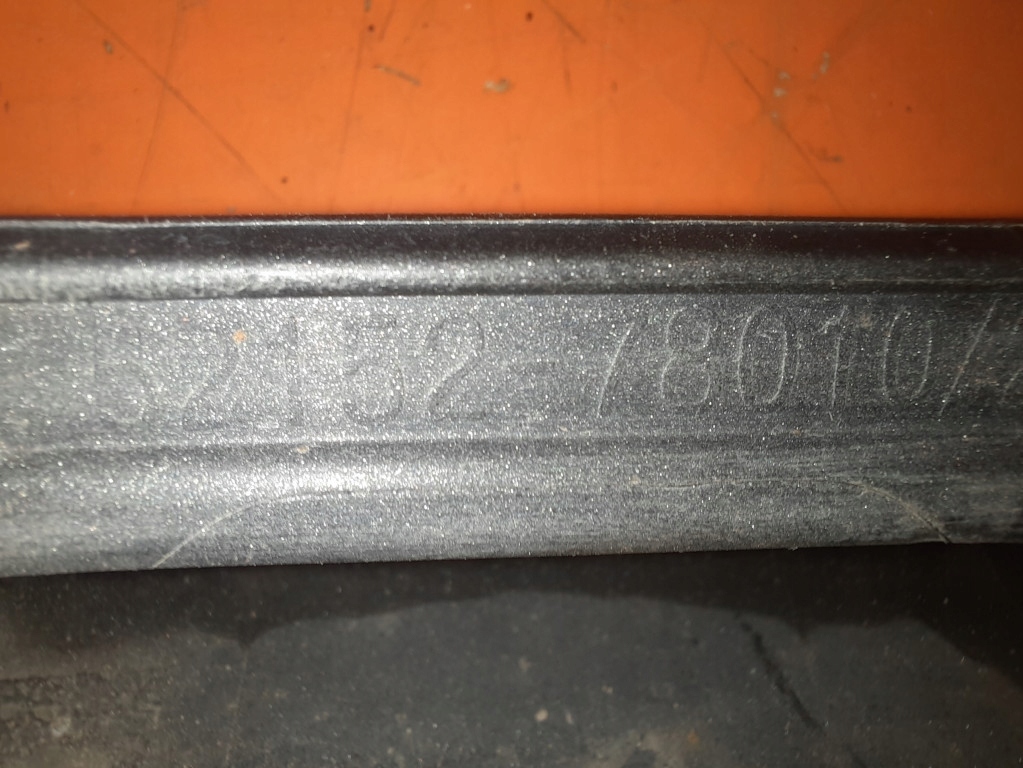 фото №11, Lexus nx i 14-21 suv накладка бампера спойлер задня 5215278010