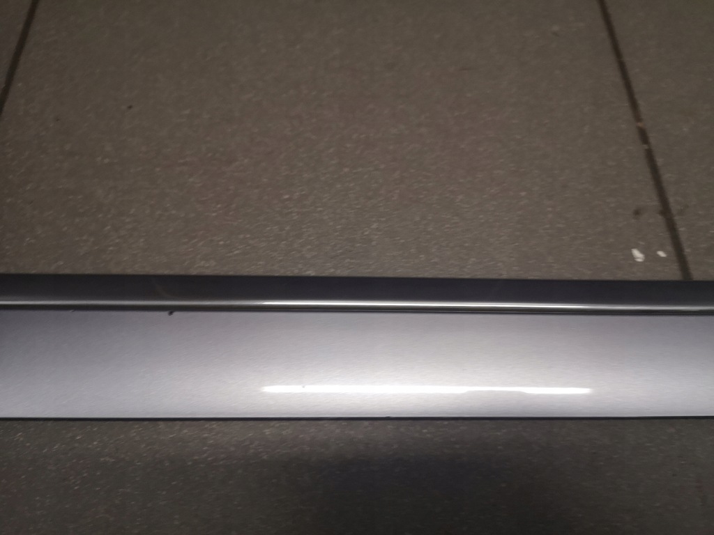 фото №5, Молдинг дверь средняя правый перед audi a8 d3 ly7h