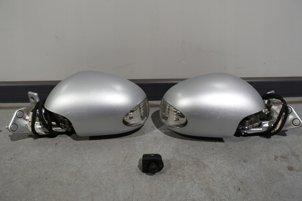 фото №1, Vw new beetle lift дзеркало ліва праве складний