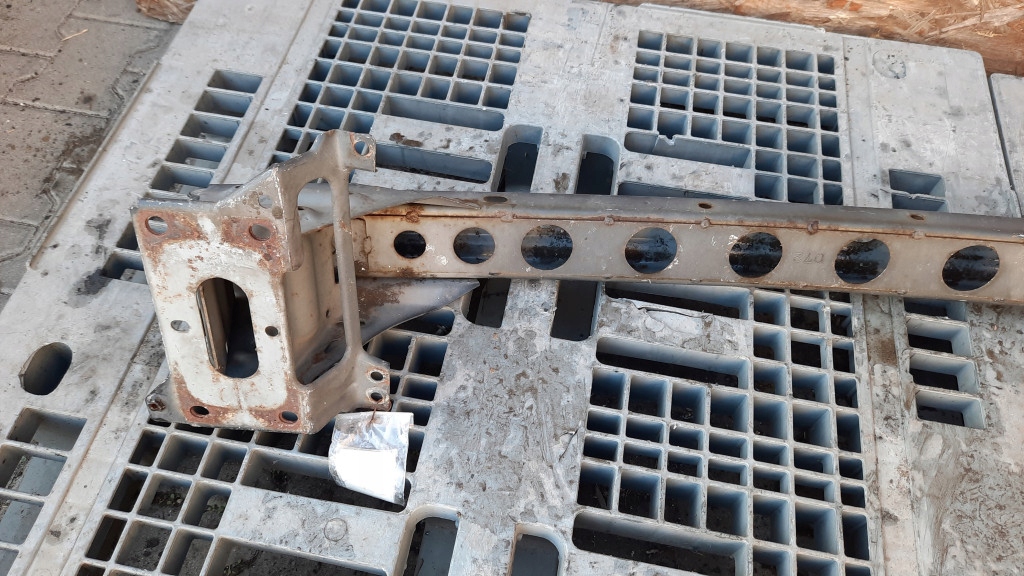 фото №6, Балка бампера перед mazda 6 2.0d 04r