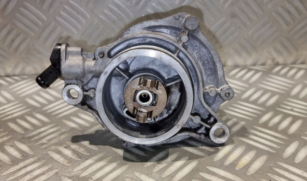 Купити Bmw e46 e53 e60 e65 e83 3.0 d m57n насос вакуум вакууму вакуум 7787366