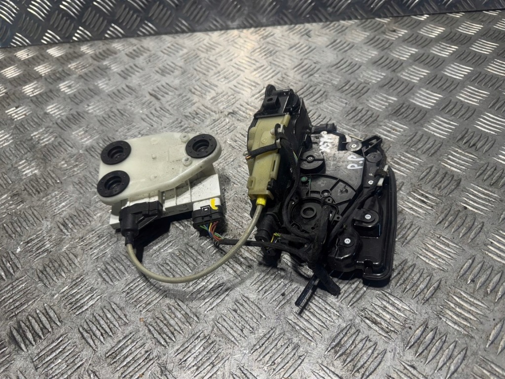 Купити Замок двері правий перед pra доводчик soft close bmw x5 f15 x6 f16 7281948