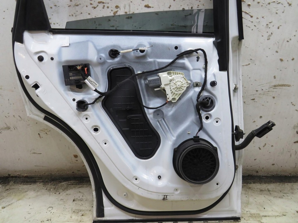 фото №8, Дверь левый задняя ly9c audi q5 8r