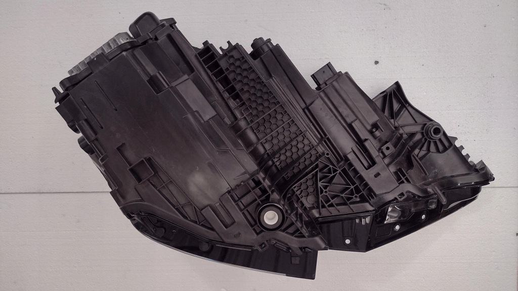 Audi q8 4m8 фара передня перед ліва matrix led америка 4m8941035b Доставка