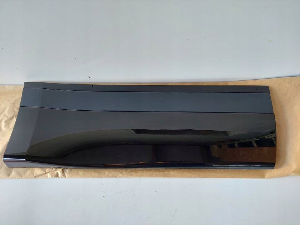 фото №1, Land rover оригинальный номер j8a2-274a48-b молдинг дверь