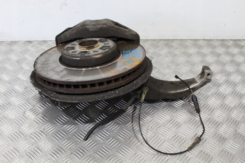 фото №1, Поворотный кулак правый перед bmw 7 g11