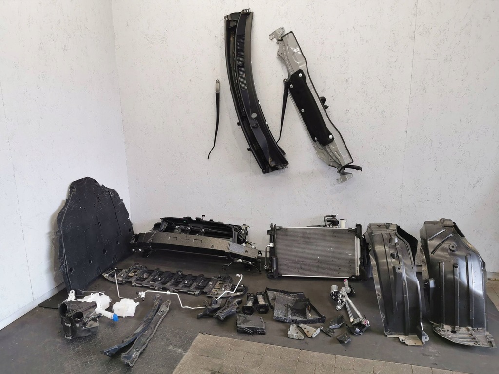 фото №13, Toyota yaris cross перед kompletny набір частини eu full led 2kv