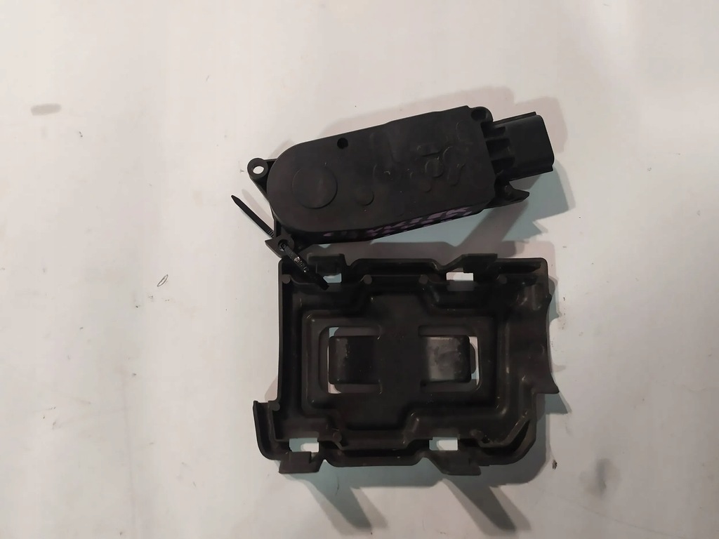 фото №1, Моторчик жалюзи renault captur ii