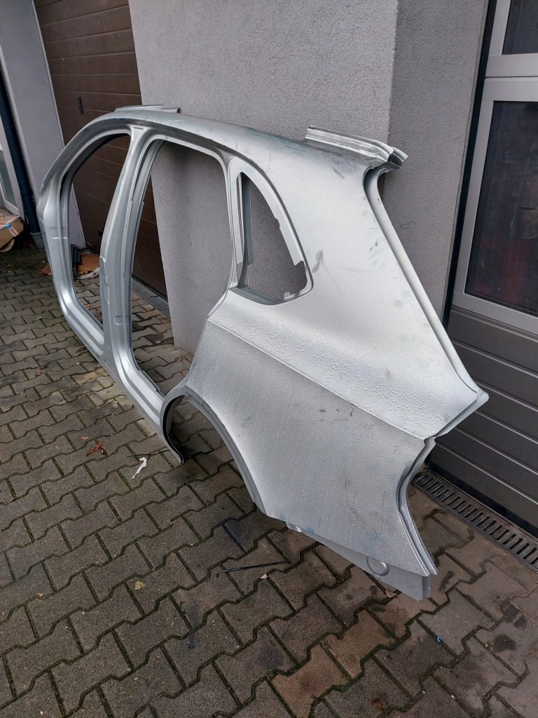 фото №3, Bentley bentayga lift bok обшивка левая